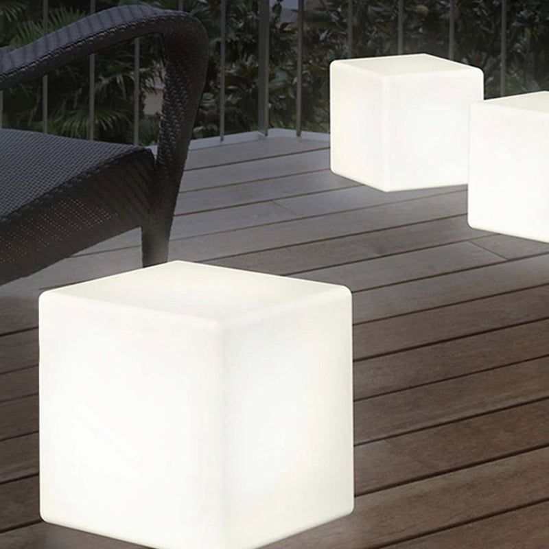 Lampe d'extérieur moderne en forme de cube, blanche